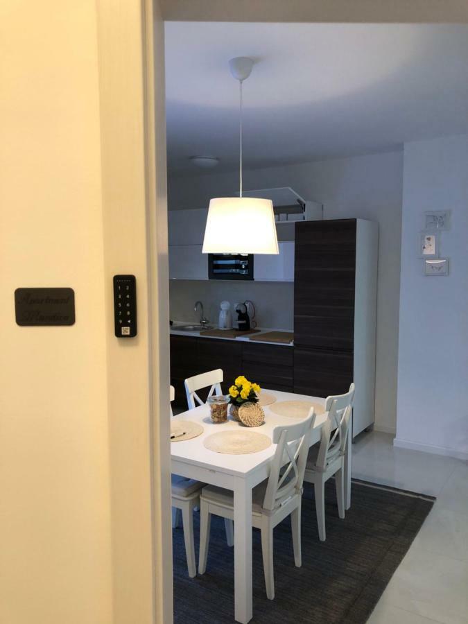 Apartment Mandica Split Bagian luar foto